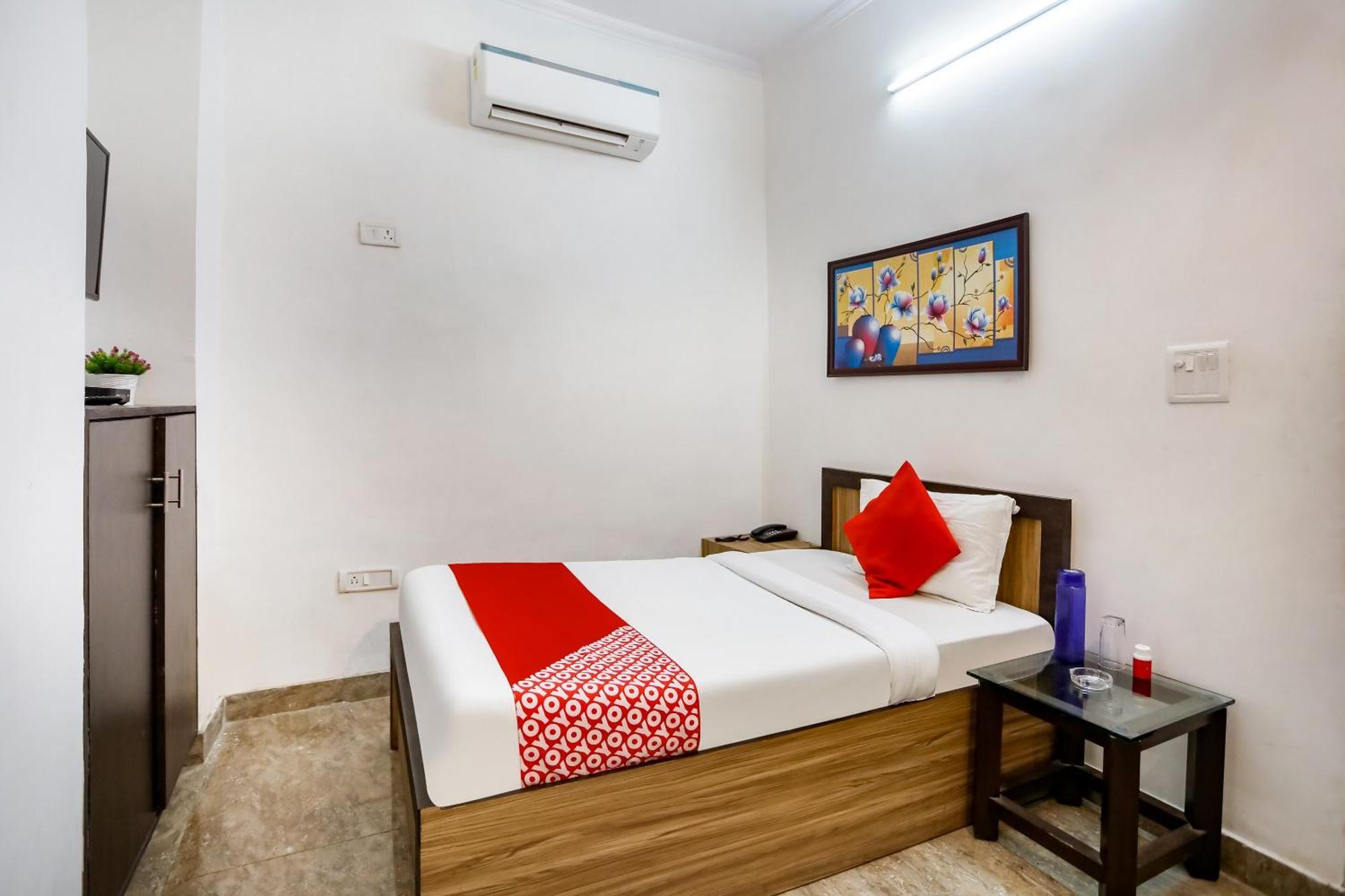 Hotel O Surya Inn New Delhi Exterior photo
